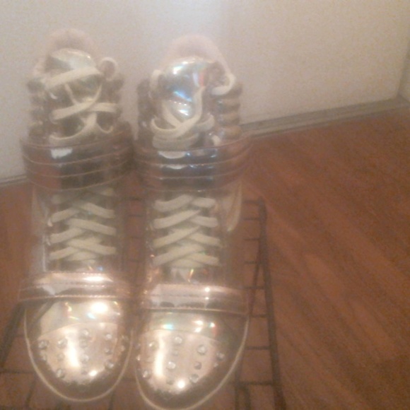 Gold/silver mid calf gym boots - Picture 2 of 3